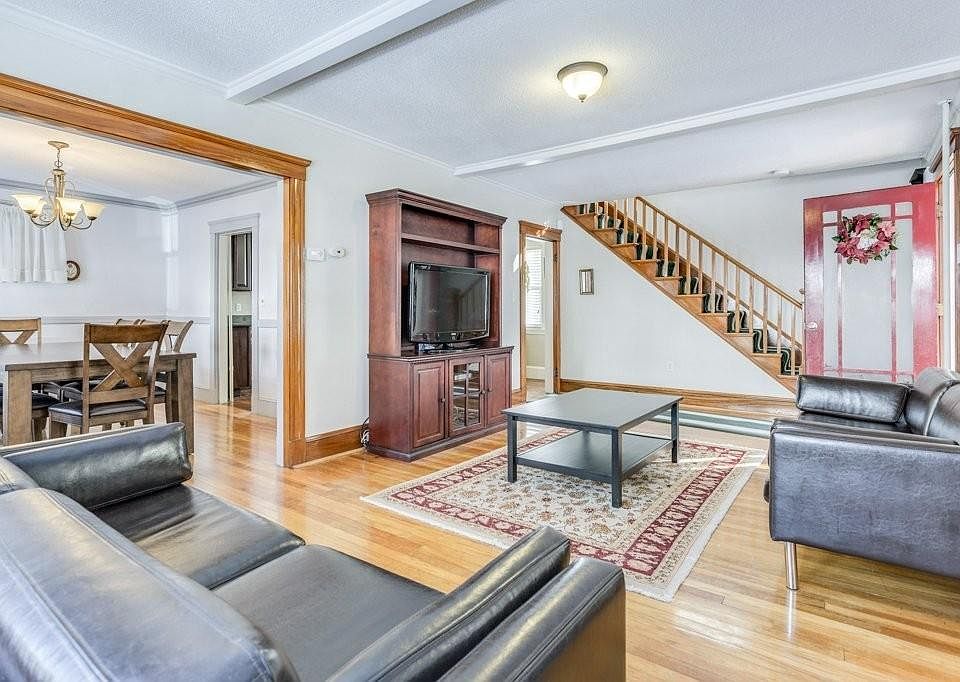 1st image of 115 Gilbert St