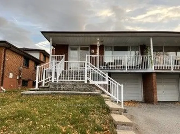 7 Sepia Dr, Toronto, ON M2J 4E9