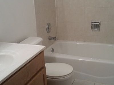 5th image of 9401 S Melvina Ave #B4