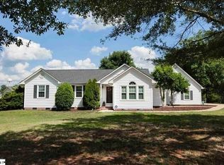 204 Grove Hill Farm Rd, Lyman, SC 29365