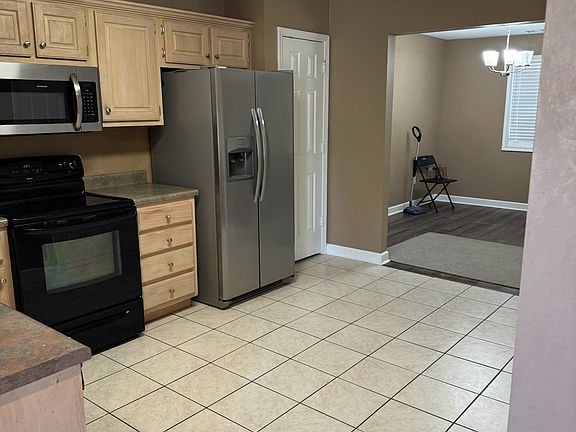4th image of 4702 John Cones Pl