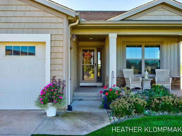 4470 Meadow Pond Way, Hamilton, MI 49419