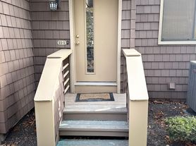 166 Old Brookfield Rd