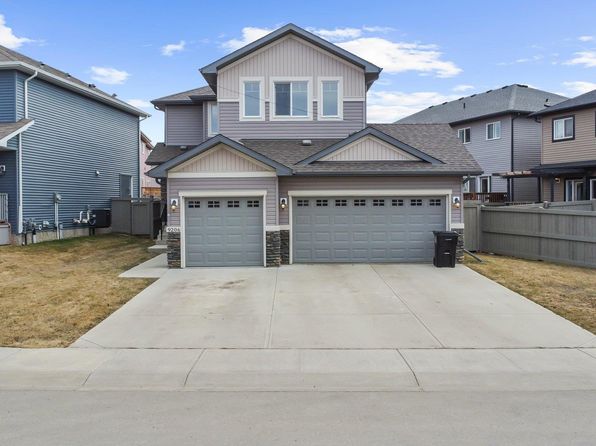 9206 Cooper Cres SW, Edmonton, AB T6W 3L1