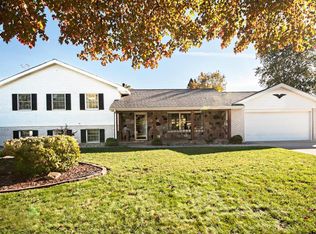 1376 Desmond St, Saint Joseph, MI 49085
