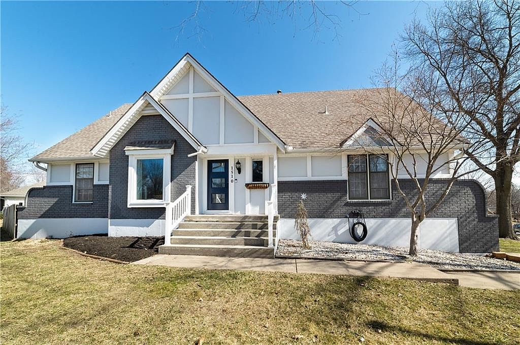 1510 SW 19th St, Blue Springs, MO 64015 Zillow