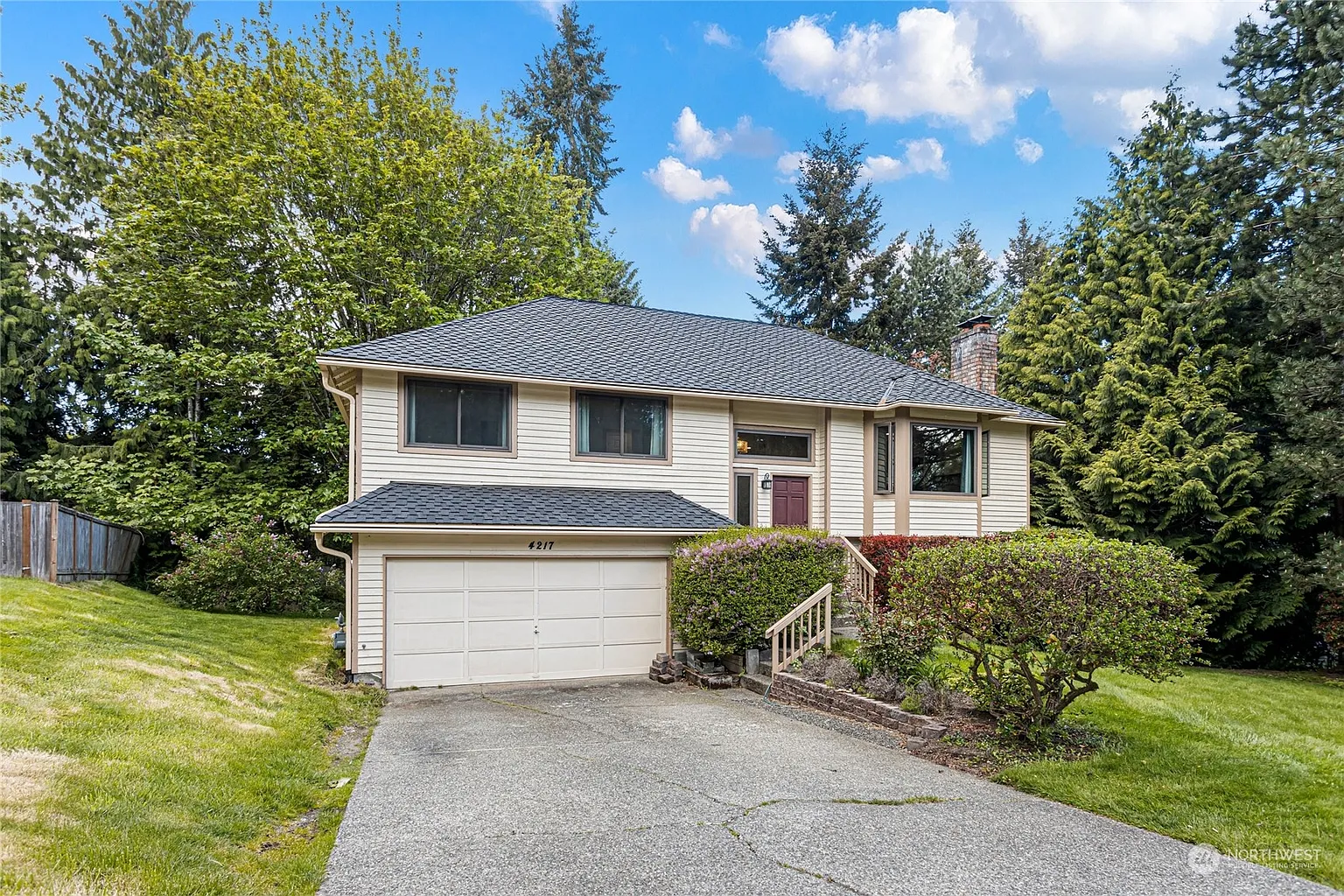 4217 210th Place NE photo 1