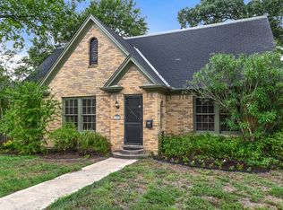 100 S Haswell Dr, Bryan, TX 77803