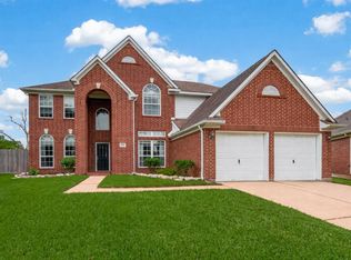 4227 N Webber Dr, Pearland, TX 77584