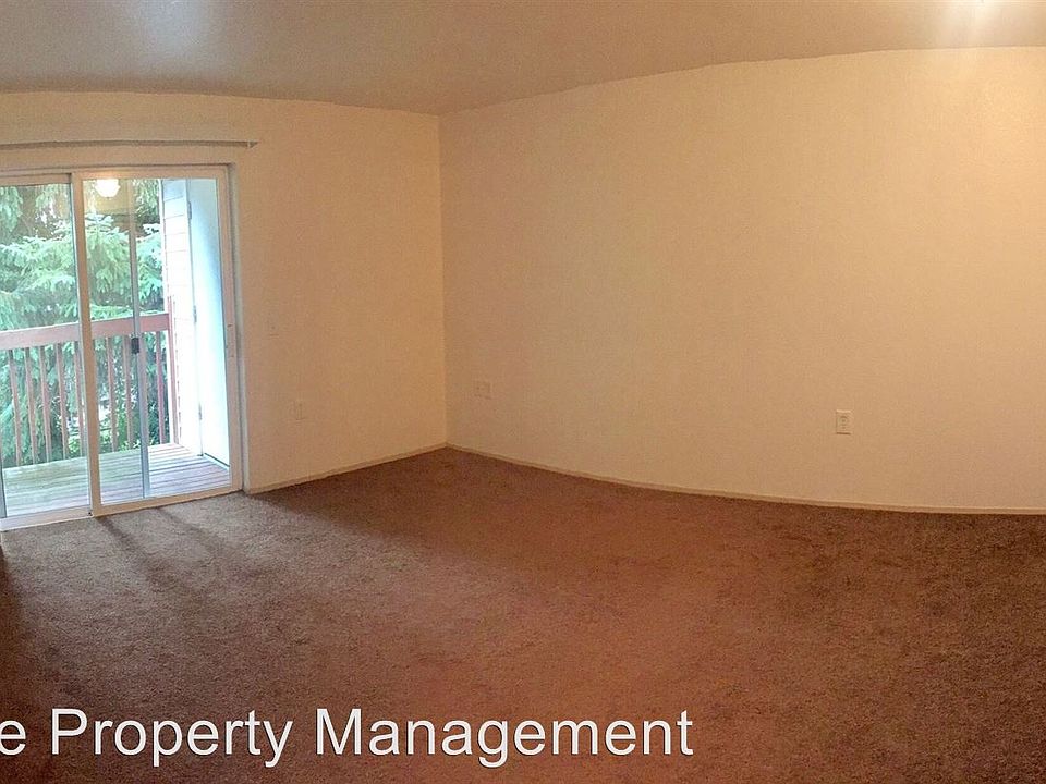 2nd image of 148 Bayview Way NE APT 202