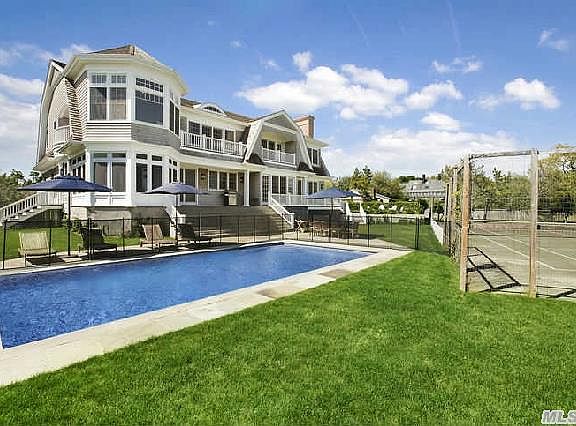 5th image of 93 Beach Ln