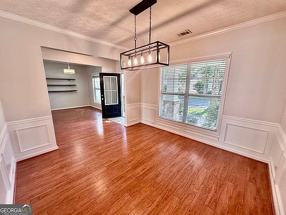 2nd image of 808 Inkberry Rd