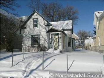 1st image of 734 30th Ave N