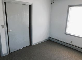 450 N 5th St #3, Chandler, IN 47610