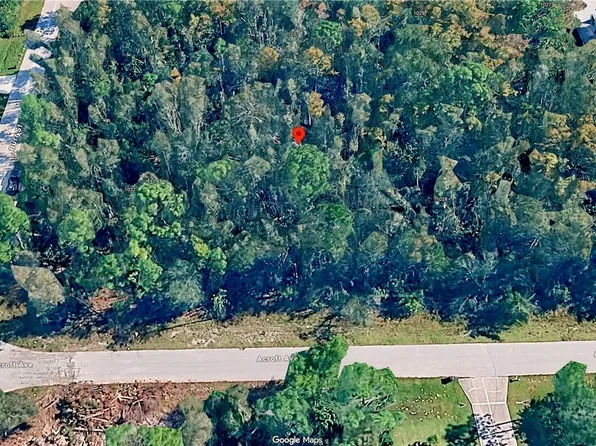 1030 Acroft Ave, Lehigh Acres, FL 33971