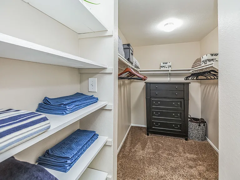 Summer Trace Apartments — Photo 13