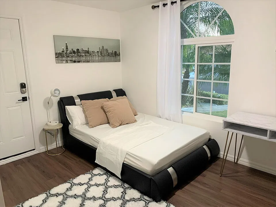24052 Juaneno Dr
