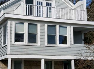 8 Bridgeport Rd APT 3, Tiverton, RI 02878