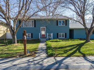 1639 Cloud Peak Dr, Worland, WY 82401