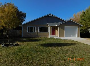 106 S Riverside Dr, Horseshoe Bend, ID 83629