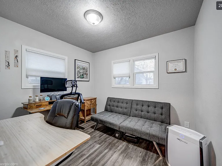 1617 E Mallon Ave — Photo 8