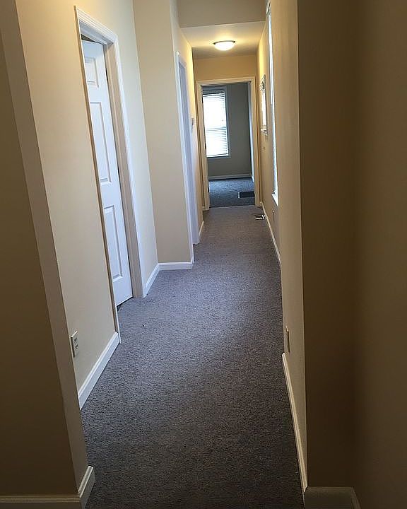 1st floor hallway