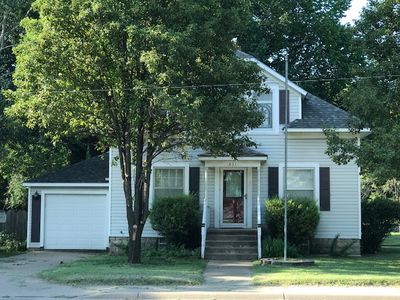 831 Washington St, Fredonia, KS, 66736