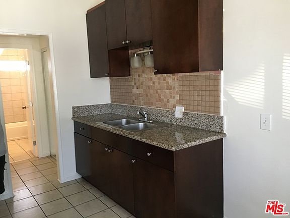 4th image of 4829 S Slauson Ave APT 6