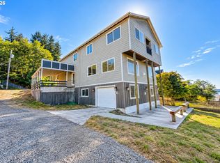 144 Duane St, Astoria, OR 97103