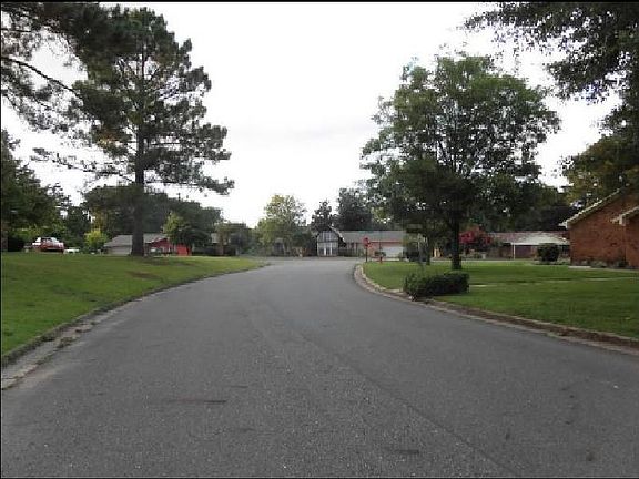 3rd image of 1204 Misty Ln