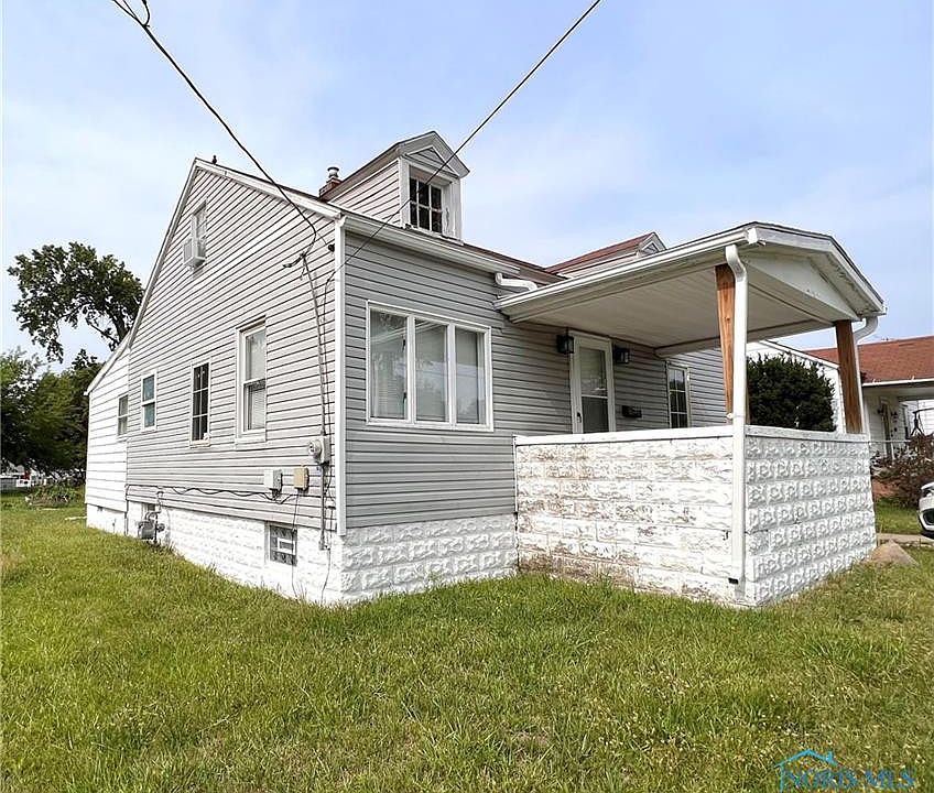 2nd image of 2638 Jutland St