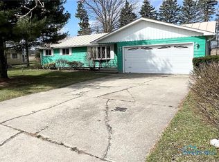 14806 Harris Rd, Defiance, OH 43512