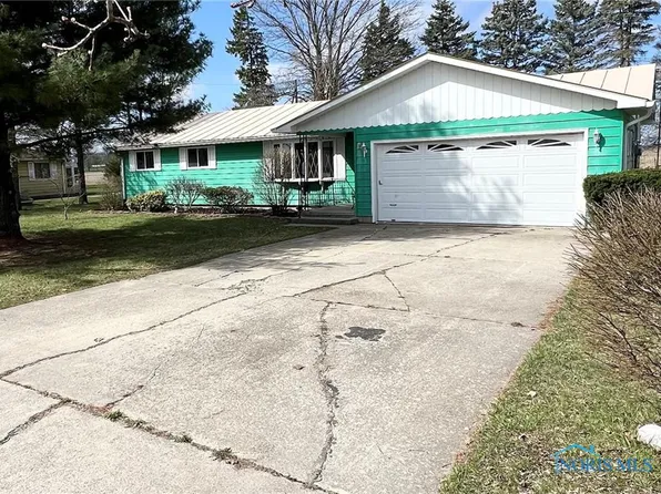 14806 Harris Rd, Defiance, OH 43512