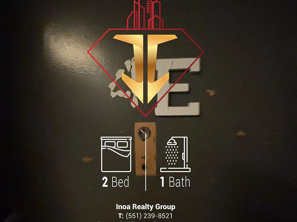 196 Clinton Ave #4E