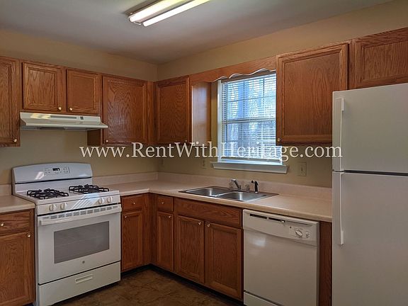 5th image of 46 Lady Savannah Dr