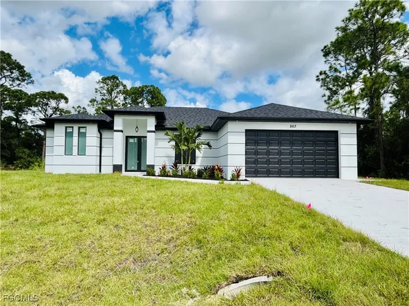 863 Haskell St E, Lehigh Acres, FL 33974