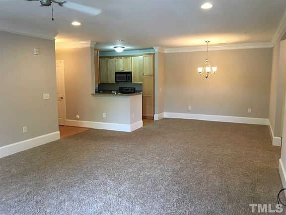 5th image of 201 Finsbury St APT 101