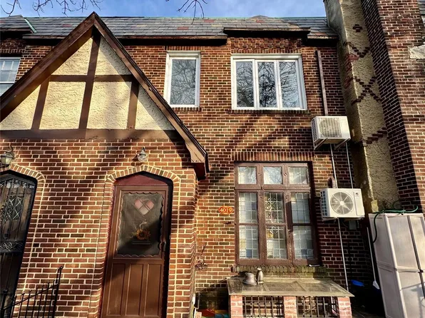 40-19 172, Flushing, NY 11358