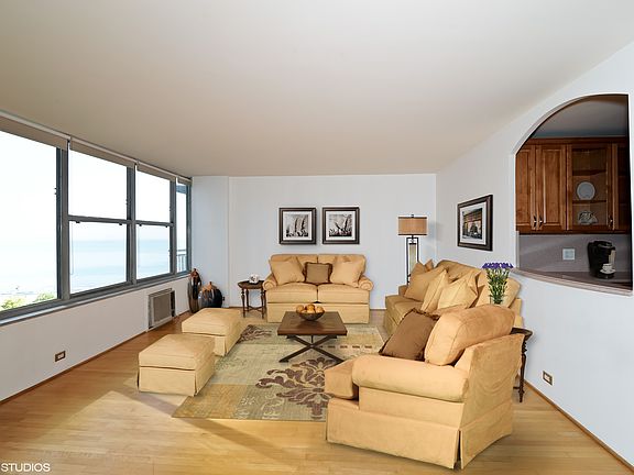2nd image of 1000 N Lake Shore Dr APT 1102
