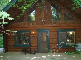 7070 Olympus Way, Glacier, WA 98244