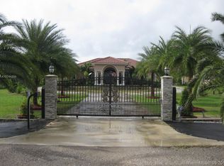 21850 SW 226th Ter, Miami, FL 33170