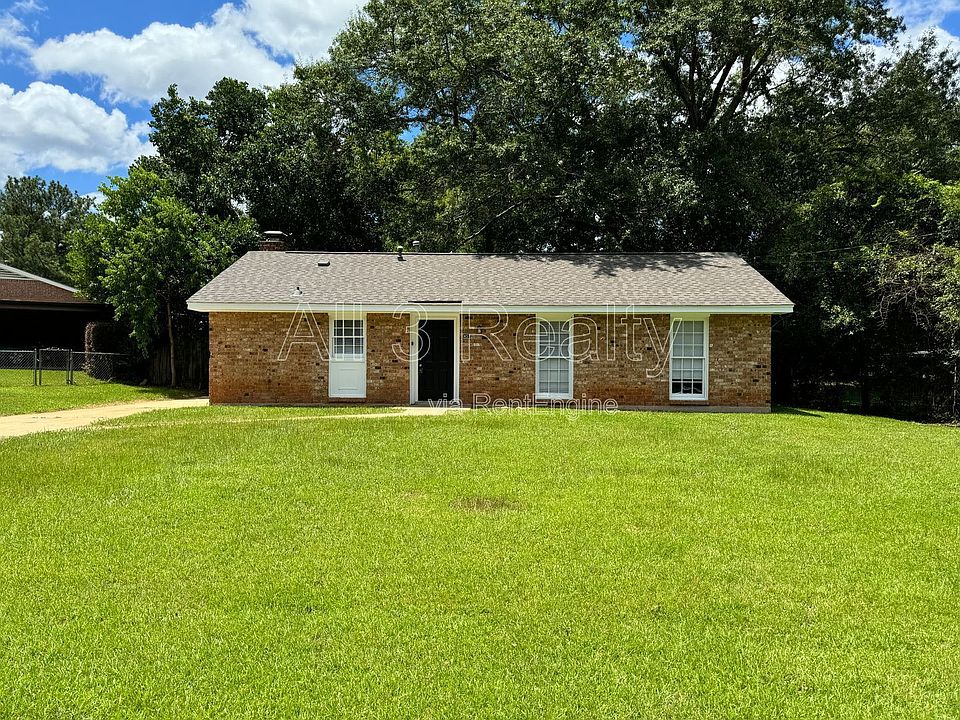 1st image of 457 Mulligan Dr