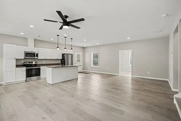 3907 Lauada Dr — Photo 9
