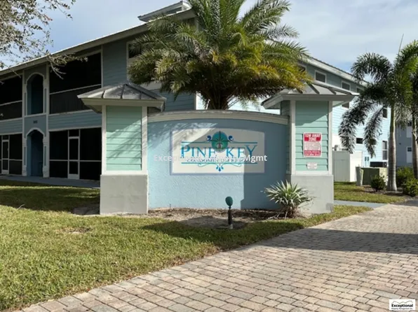 1085 Hancock Creek South Blvd APT 203, Cape Coral, FL 33909