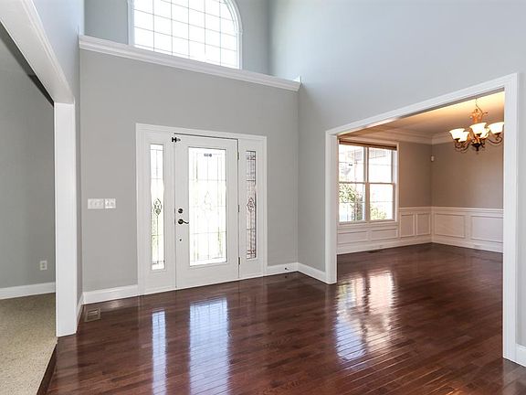 3rd image of 5736 Ava Ct