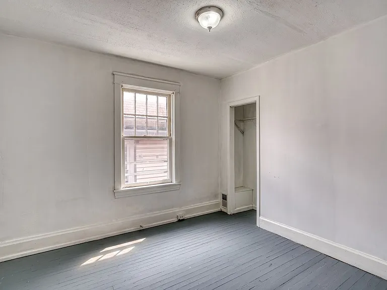 339 Emerald St — Photo 20