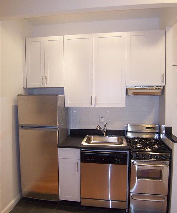 1st image of 220 E 85th St APT 5R
