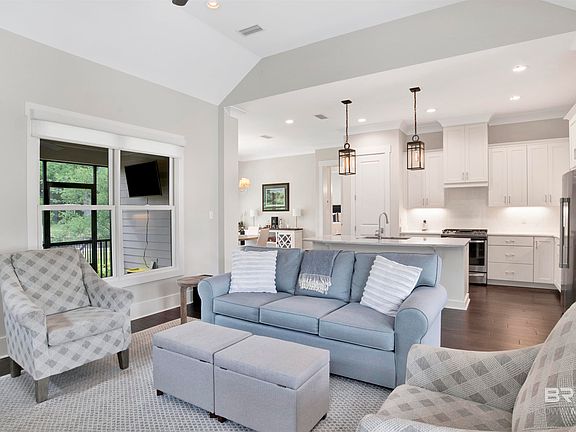4th image of 431 Colony Dr