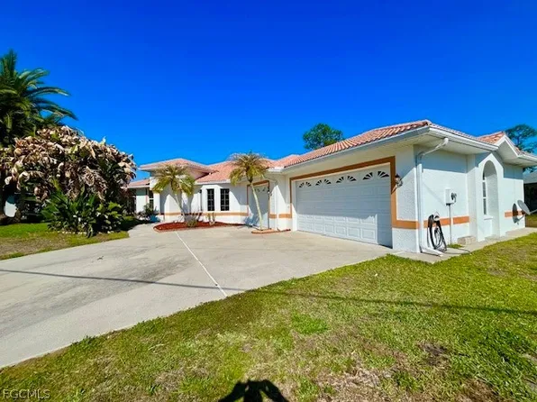 914 McArthur Ave, Lehigh Acres, FL 33936