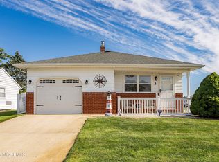 3 Salerno Ct, Toms River, NJ 08757